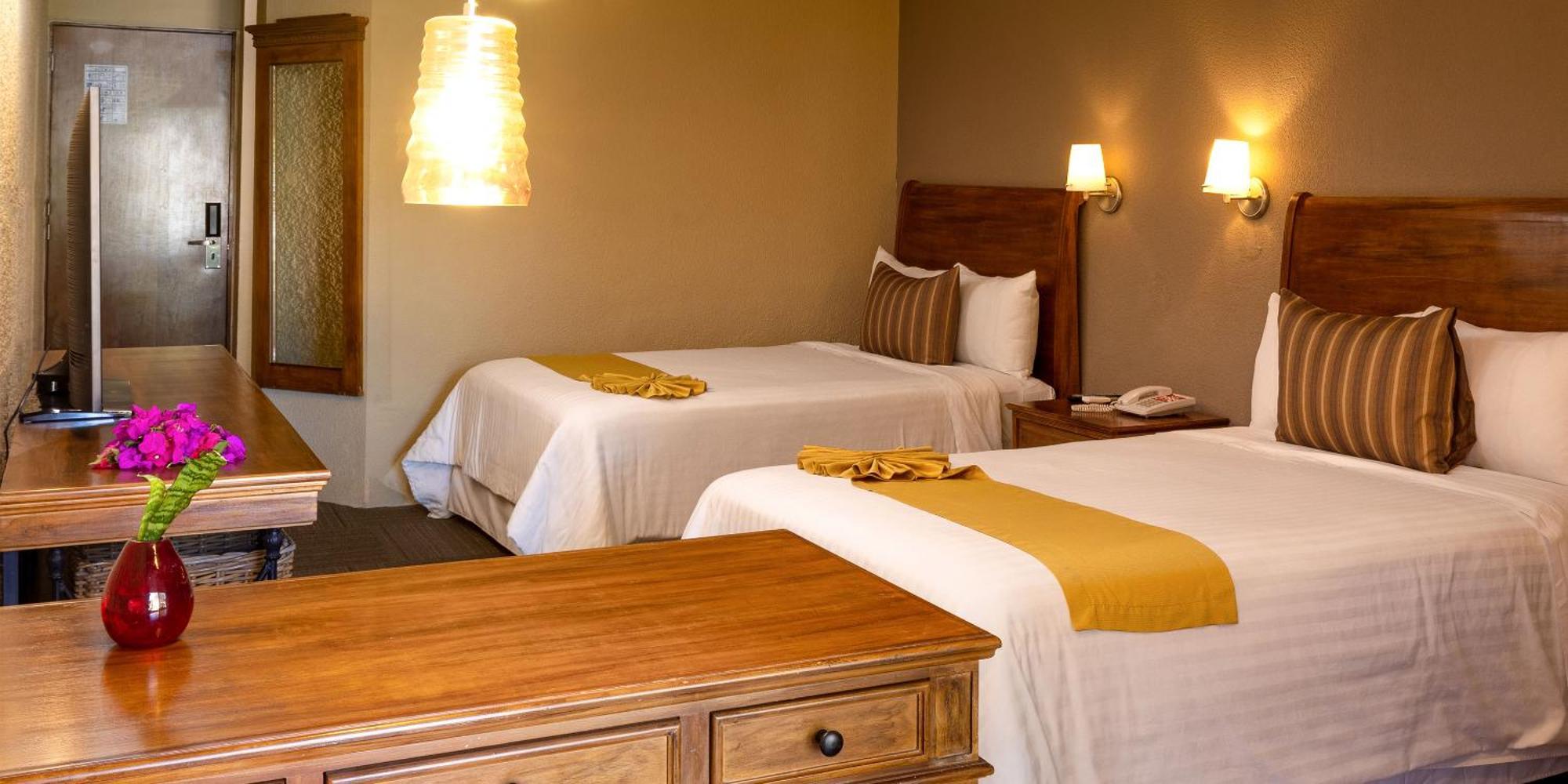 Real De Minas San Miguel De Allende Extérieur photo A guest room at the lodge